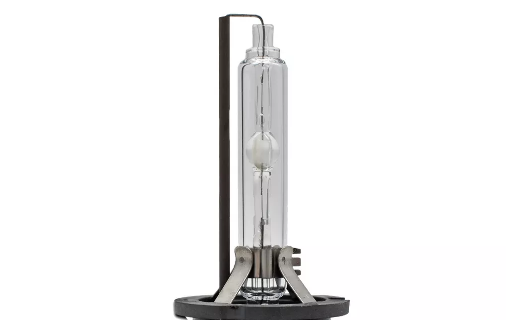 Wymiana żarników HOALTE D1S - żarnik z bliska